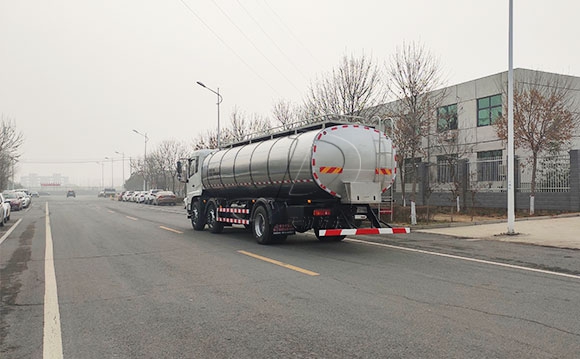 一體式運鮮奶車