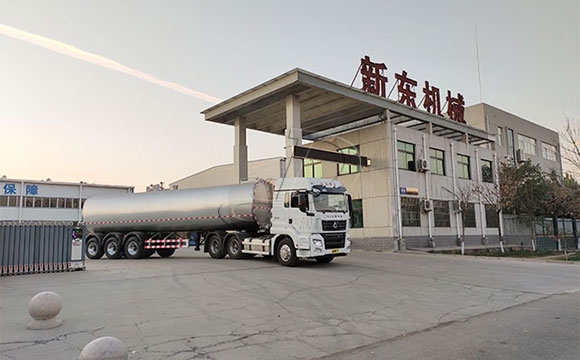 牛奶不銹鋼保溫罐車