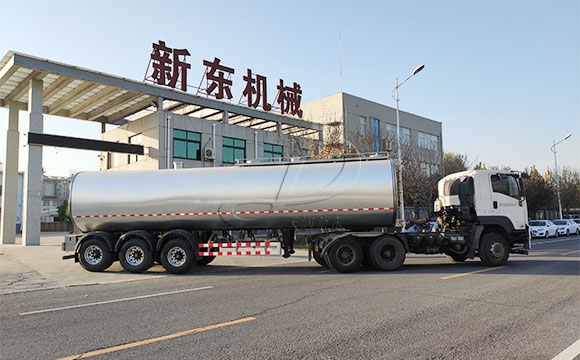 鮮奶運輸專用汽車