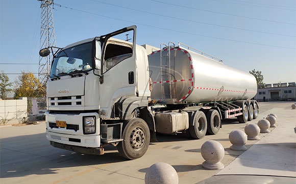 鮮奶運輸專用汽車