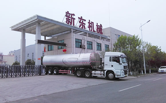 半掛鮮奶保溫運輸車