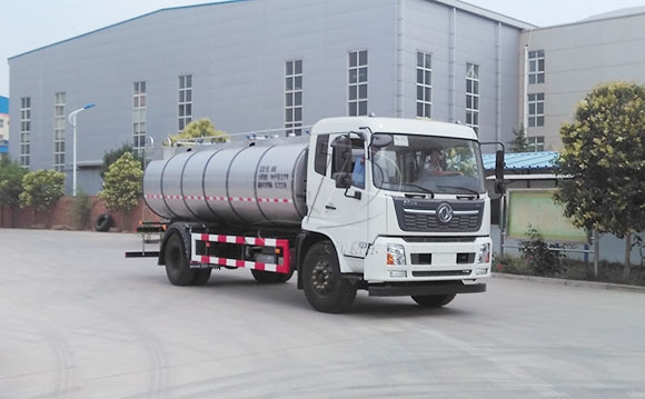 拉牛奶不銹鋼物流罐車