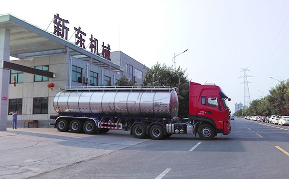 生鮮奶保溫液罐車