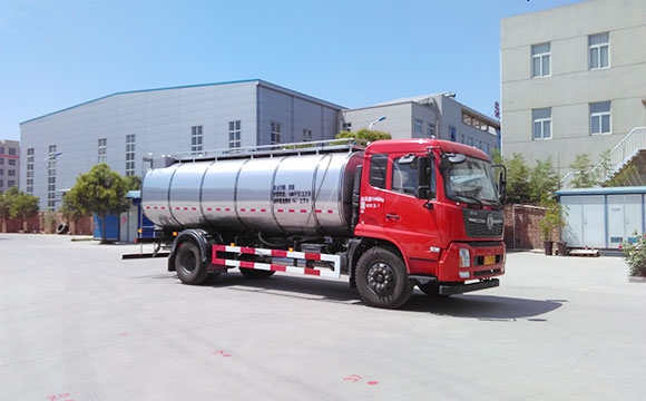 小型車罐一體<a href=http://www.3322ll.com/ target=_blank class=infotextkey>牛奶運輸車</a>