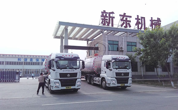 半掛牛奶運輸專用罐車