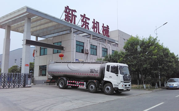 東風(fēng)鮮奶運(yùn)輸專用汽車