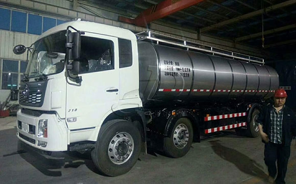 國(guó)五<a href=http://www.3322ll.com/ target=_blank class=infotextkey>鮮奶運(yùn)輸車(chē)</a>