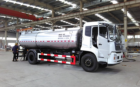 液體牛奶保溫罐車