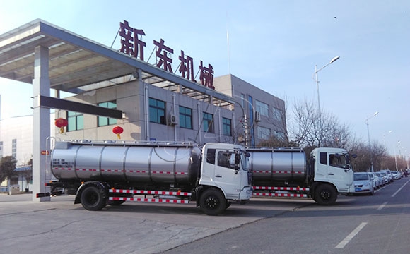 車罐一體<a href=http://www.3322ll.com/ target=_blank class=infotextkey>牛奶運輸車</a>