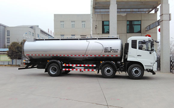 一體鮮<a href=http://www.3322ll.com/ target=_blank class=infotextkey>牛奶運輸車</a>