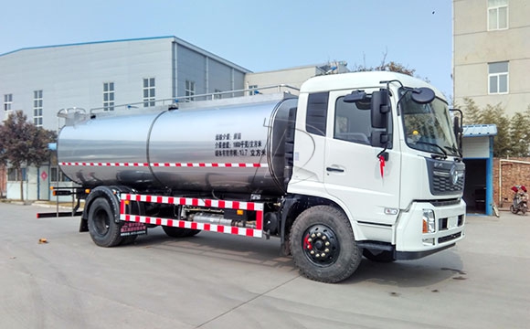 大型<a href=http://www.3322ll.com/ target=_blank class=infotextkey>牛奶運輸車</a>