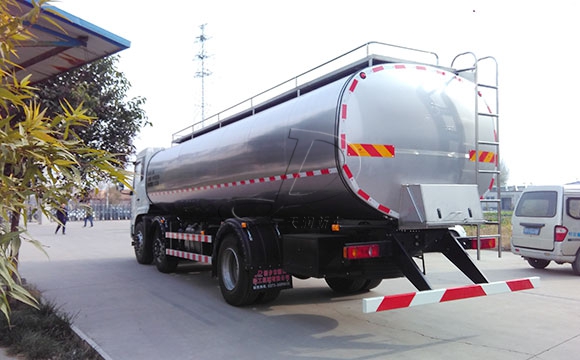 鮮奶冷藏運輸車