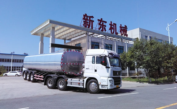 <a href=http://www.3322ll.com/ target=_blank class=infotextkey>牛奶運輸車</a>