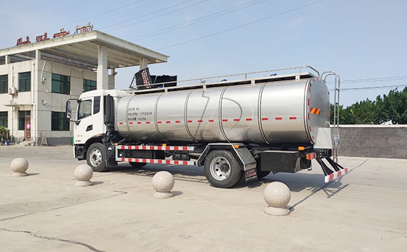 車罐一天<a href=http://www.3322ll.com/ target=_blank class=infotextkey>鮮奶運(yùn)輸車</a>