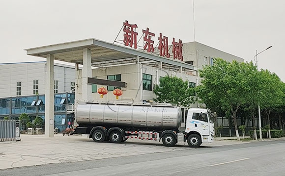 鮮奶運輸專用車