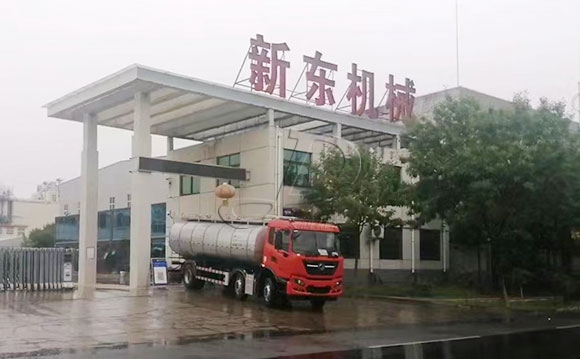 鮮奶運輸專用車