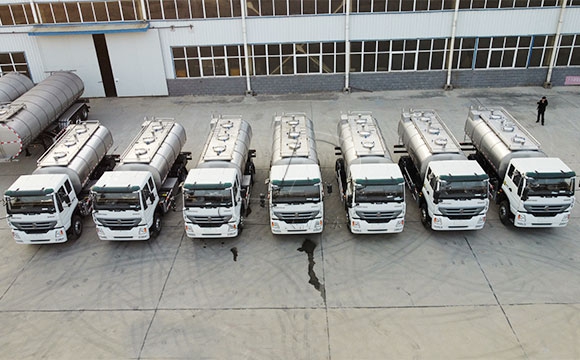 <a href=http://www.3322ll.com/ target=_blank class=infotextkey>鮮奶運輸車</a>