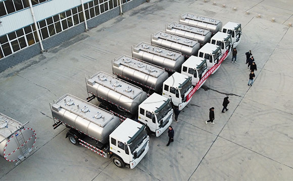 <a href=http://www.3322ll.com/ target=_blank class=infotextkey>鮮奶運輸車</a>