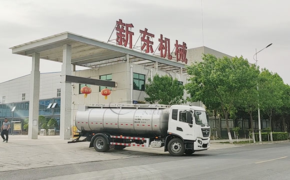 <a href=http://www.3322ll.com/ target=_blank class=infotextkey>牛奶運輸車</a>
