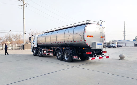 <a href=http://www.3322ll.com/ target=_blank class=infotextkey>牛奶運輸車</a>