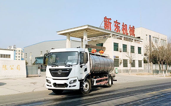 一體奶罐車