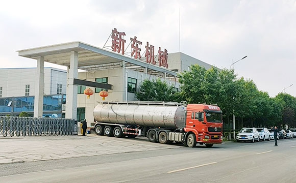 液態(tài)玉米漿運(yùn)輸車