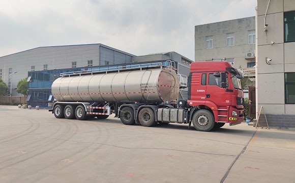 液態(tài)玉米漿運(yùn)輸車