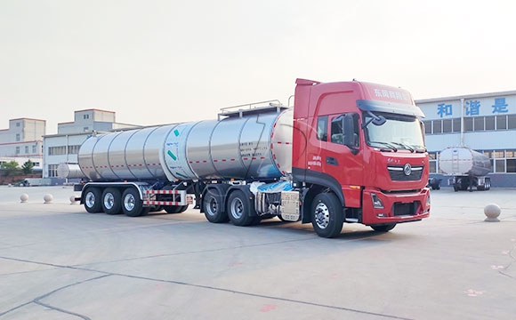 半掛奶罐車