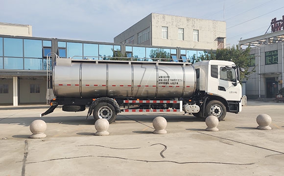 車罐一體<a href=http://www.3322ll.com/ target=_blank class=infotextkey>鮮奶運輸車</a>