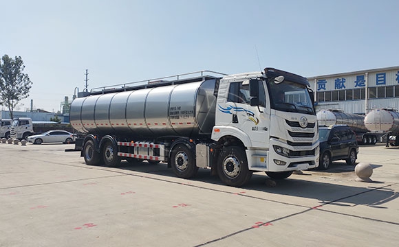 解放<a href=http://www.3322ll.com/ target=_blank class=infotextkey>鮮奶運輸車</a>