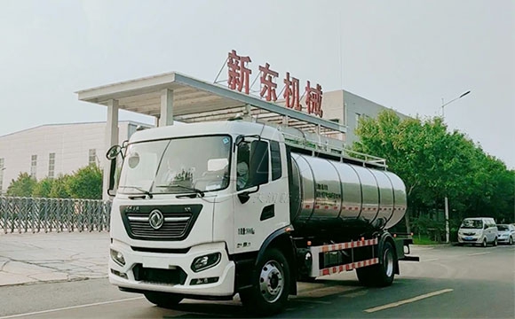 山東<a href=http://www.3322ll.com/ target=_blank class=infotextkey>鮮奶運輸車</a>