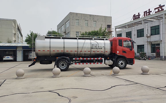 車罐一體奶罐車