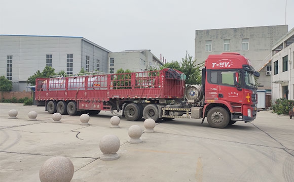 不銹鋼鮮奶運輸罐