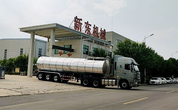 鮮奶運輸專用車