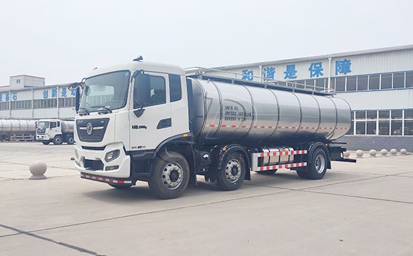 車罐一體<a href=http://www.3322ll.com/ target=_blank class=infotextkey>牛奶運輸車</a>
