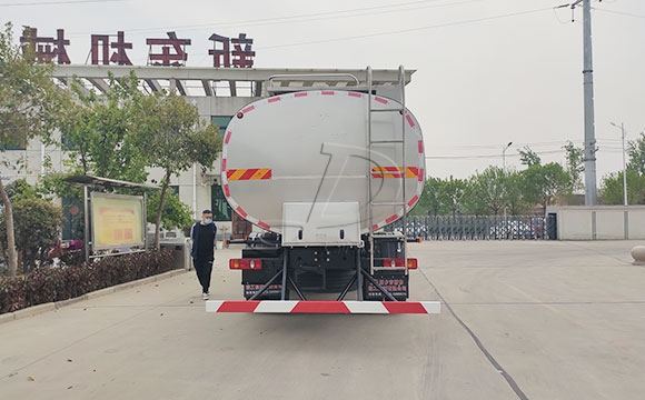 東風奶罐車