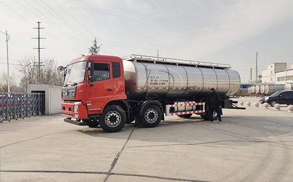 鮮奶一體運(yùn)輸車