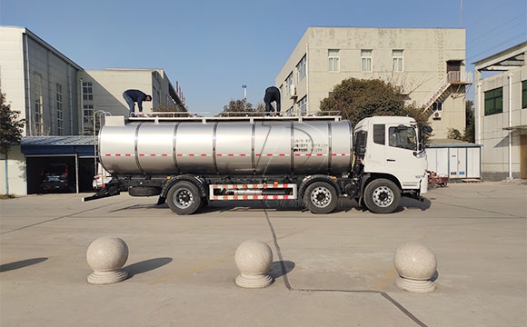 車罐一體鮮奶罐車