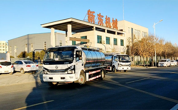 車罐一體羊奶運(yùn)輸車