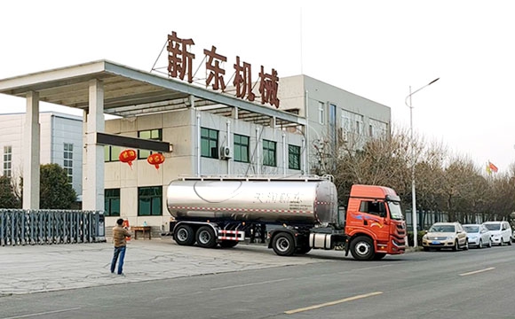<a href=http://www.3322ll.com/ target=_blank class=infotextkey>鮮奶運輸車</a>