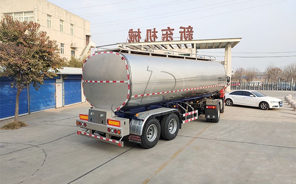 <a href=http://www.3322ll.com/ target=_blank class=infotextkey>鮮奶運輸車</a>