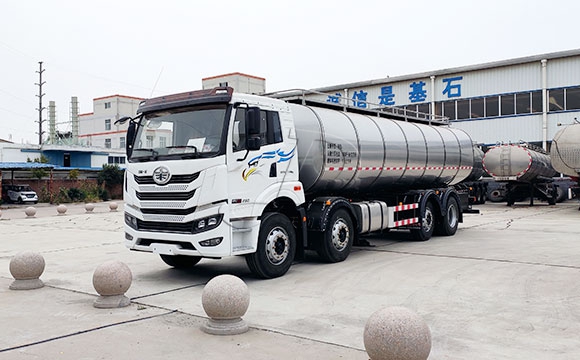 鮮牛奶運輸罐車