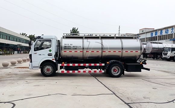 鮮奶冷罐車
