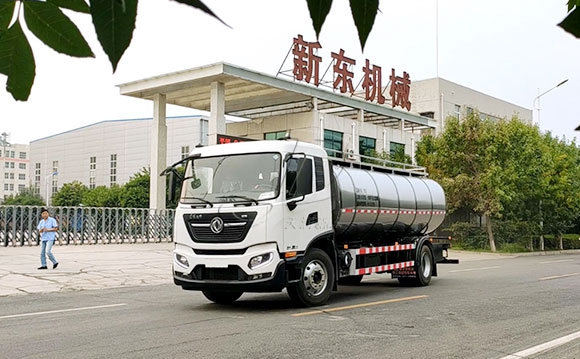 牛奶一體罐運輸車