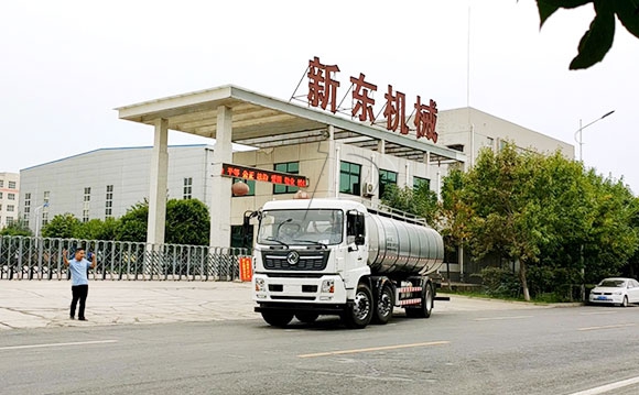 東風16噸連體奶罐車
