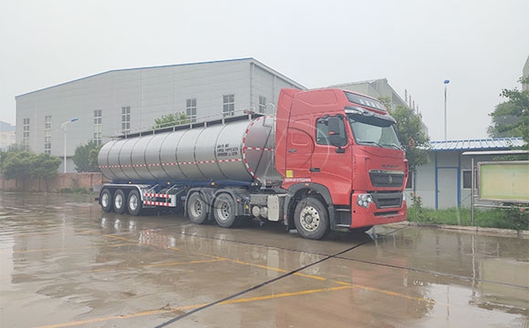 牛奶運輸物流車