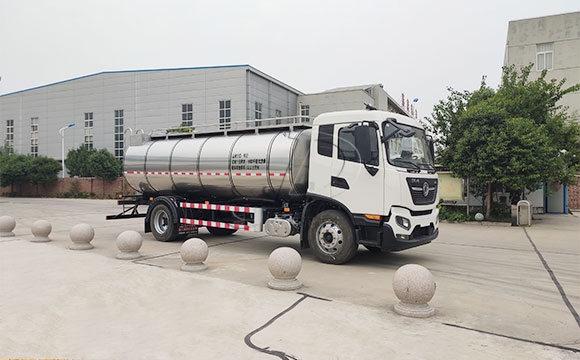 牛奶一體罐運輸車