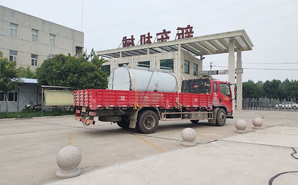 不銹鋼臥式保溫罐