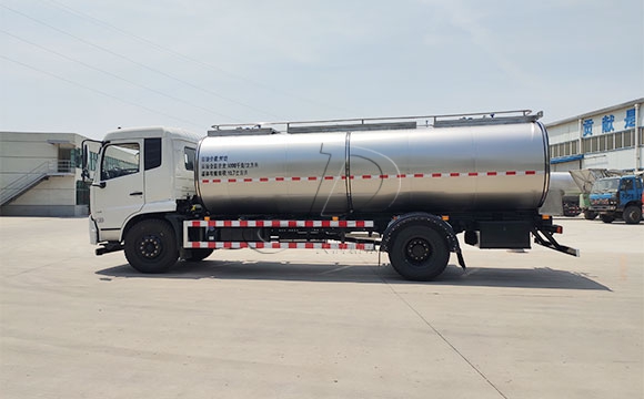 10噸運輸牛奶車