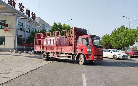 不銹鋼保溫運輸罐